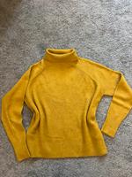 Vero Moda Rollkragenpullover gelb Berlin - Treptow Vorschau