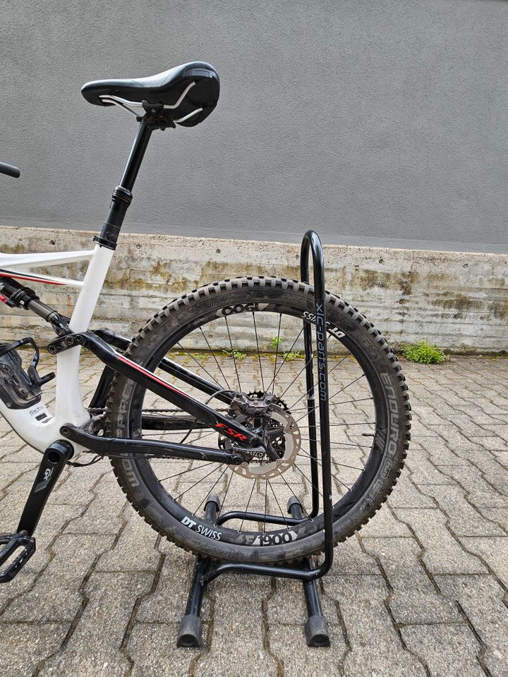 Specialized Stumpjumper FSR Comp Carbon 6Fattie Mountainbike in Filderstadt