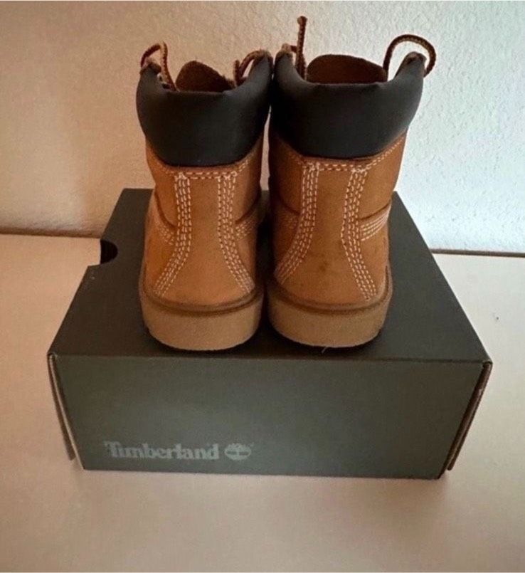 Timberland Boots Gr 26 neuwertig Jungs Stiefel in Nördlingen