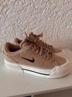Nike Court Legacy Lift Platform Gr. 39 Hessen - Löhnberg Vorschau
