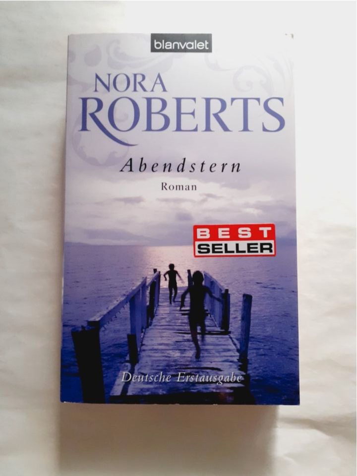 Buch zu verschenken Nora Roberts Abendstern Taschenbuch Roman in Hildesheim