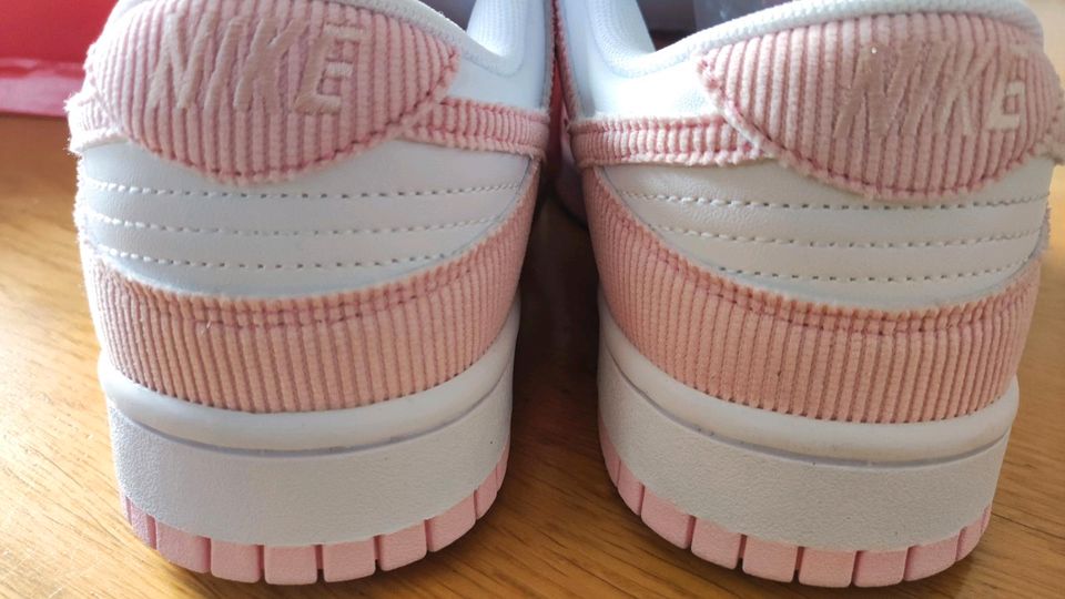 ‼️NEU‼️ Sneakscorner Dunk Low Pink Corduroy ‼️ in Dortmund