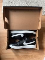 Nike Court Royale 2 Nordrhein-Westfalen - Lippstadt Vorschau