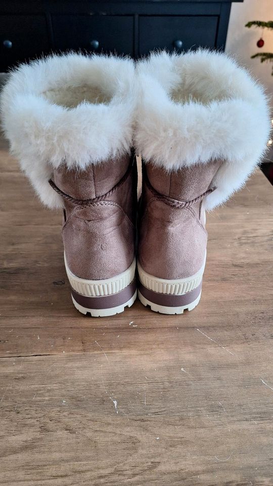 Braune beige Boots mit Fell für Frauen 36 Wildleder in Brüggen