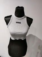 Damen Crop Top Go with the Flow S grau neuwertig Tally weijl Aubing-Lochhausen-Langwied - Aubing Vorschau