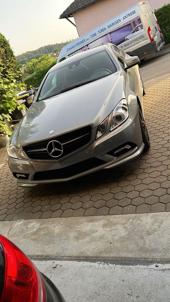 Mercedes E 250 Coupé in Kühbach