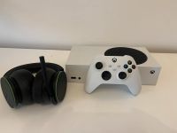 Xbox Series s inkl. Controller und Xbox Wireless Headset Hessen - Hadamar Vorschau