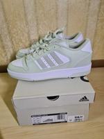 Adidas Schuhe *NEU* Alle unsere Schuhe sind Original. Keine Kopie Saarbrücken-West - Burbach Vorschau