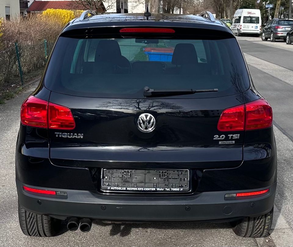 Volkswagen Tiguan Sport & Style 2.0 TSI 4Motion/AHK/1.HAND in Waldkraiburg