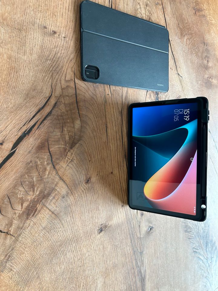 Xiaomi Pad 5 mit Stift und original Tastertur in Bad Hersfeld