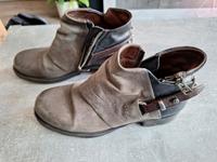 Lederstiefeletten grau-braun Beuel - Pützchen/Bechlinghoven Vorschau