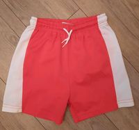 Sporthose Kinder Gr. 128 rot-weiß Stuttgart - Zuffenhausen Vorschau