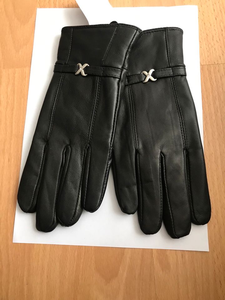 Handschuhe (Damen)-100% „Leder“-(Absolut NEU) in Bremerhaven