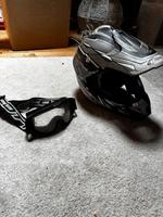 Motorrad Crosshelm Rocc und Brille von Scott Sachsen-Anhalt - Möckern Vorschau