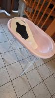 Baby Badewanne in Rosa mit Untergestell Niedersachsen - Vechta Vorschau