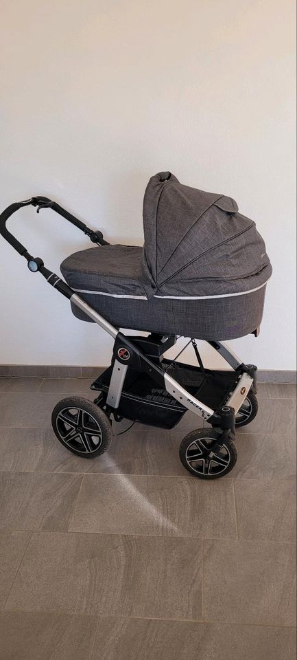 Kinderwagen Hartan Racer GTS 2021, Babyschale, Buggy, MaxiCosi in Waakirchen