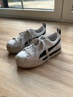 Puma Sneaker, Gr. 36, weiß, gebrauchter Zustand Niedersachsen - Bergen Vorschau