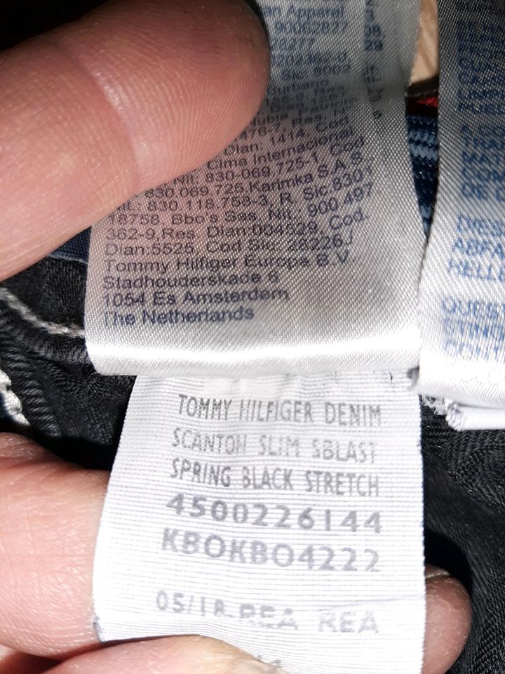 Jeans  Tommy hilfiger 164 in Kröpelin