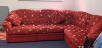 Neues rotes couch im L form kann als bett umgewandelt werden Nordrhein-Westfalen - Burscheid Vorschau