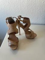 Buffalo High Heels Hessen - Neuhof Vorschau