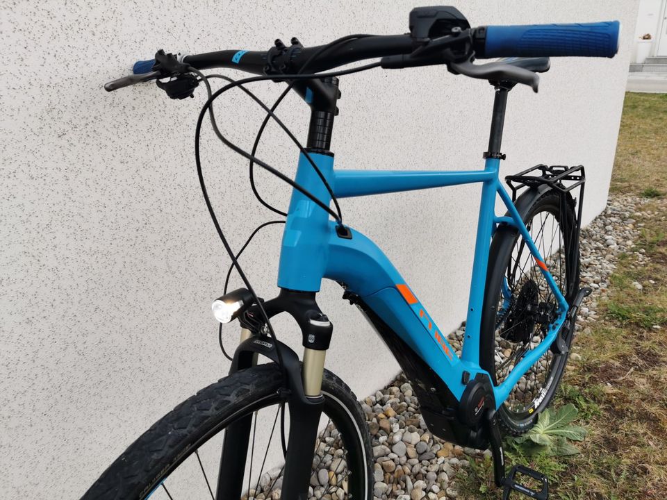 Cube E-bike Cross Hybride Race 500 Allroad blue´n´orange 62cm in Olching