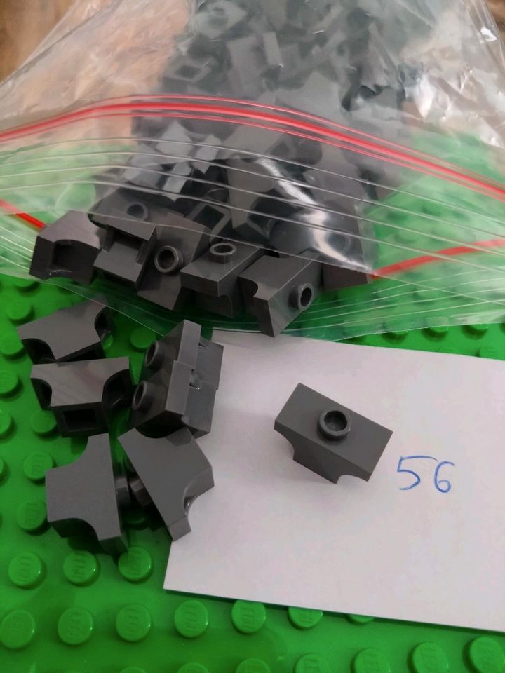 Lego Einzelsteine in Halle