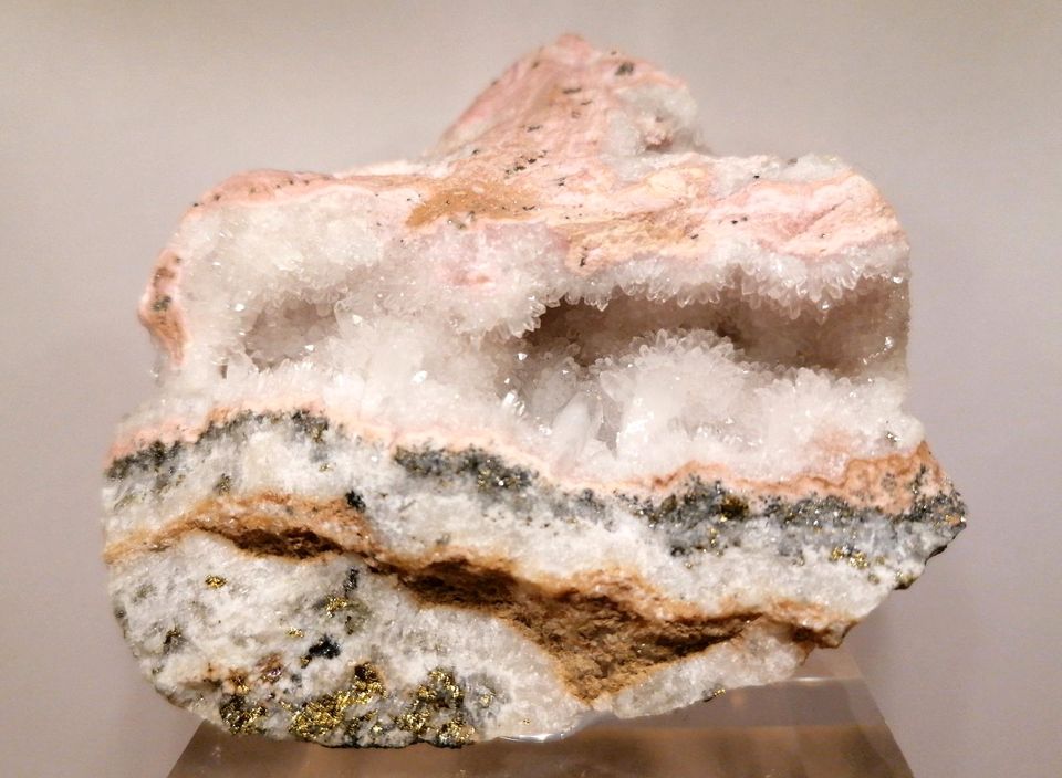 Rhodochrosit Bergkristall Gold Mineralien in Pirmasens