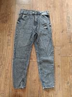 diverse Hosen Jeans Stoff Loch Gr. M je 8€ Brandenburg - Wittenberge Vorschau