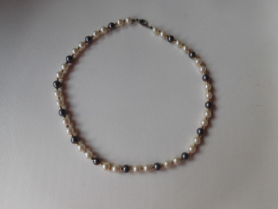 Modeschmuck - Perlenkette in Walsdorf Eifel