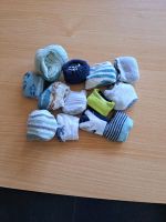 Baby Socken  0 bis 3 Monate zu verkaufen Niedersachsen - Norden Vorschau