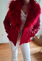 GUESS LEDERJACKE TRAUMHAFT SCHÖN NAGEL NEU n.p. 180,00€ Bonn - Endenich Vorschau