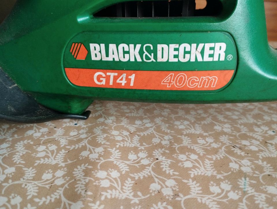 Heckenschere, Black & Decker in Mittelbach