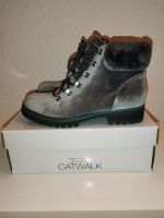 Neu, OVP, Catwalk Stiefel Damen, 39, Samt, grau silber Rheinland-Pfalz - Schöneberg i. Westerwald Vorschau