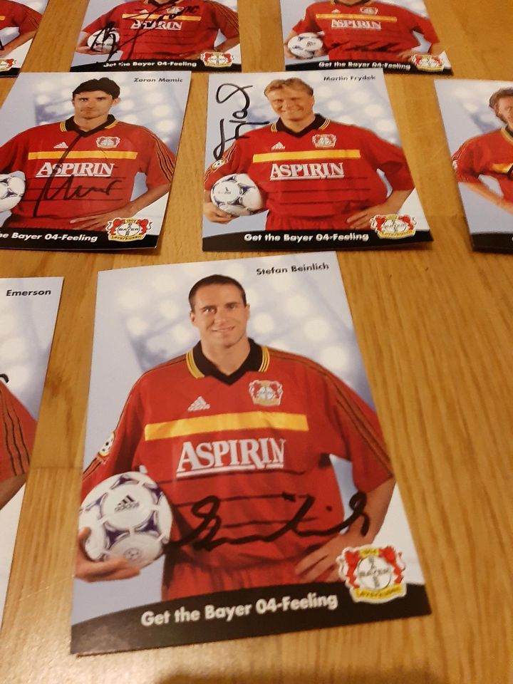 autogrammkarten bayer leverkusen saison 1998/99 in Leipzig