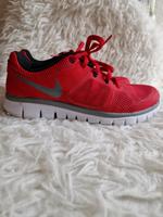 Nike Laufschuhe Sportschuhe Sneaker Gr. 38.5 Bayern - Ingolstadt Vorschau