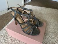 Alma en Pena Highheels Pumps Glitzer Silber 39 Baden-Württemberg - Isny im Allgäu Vorschau