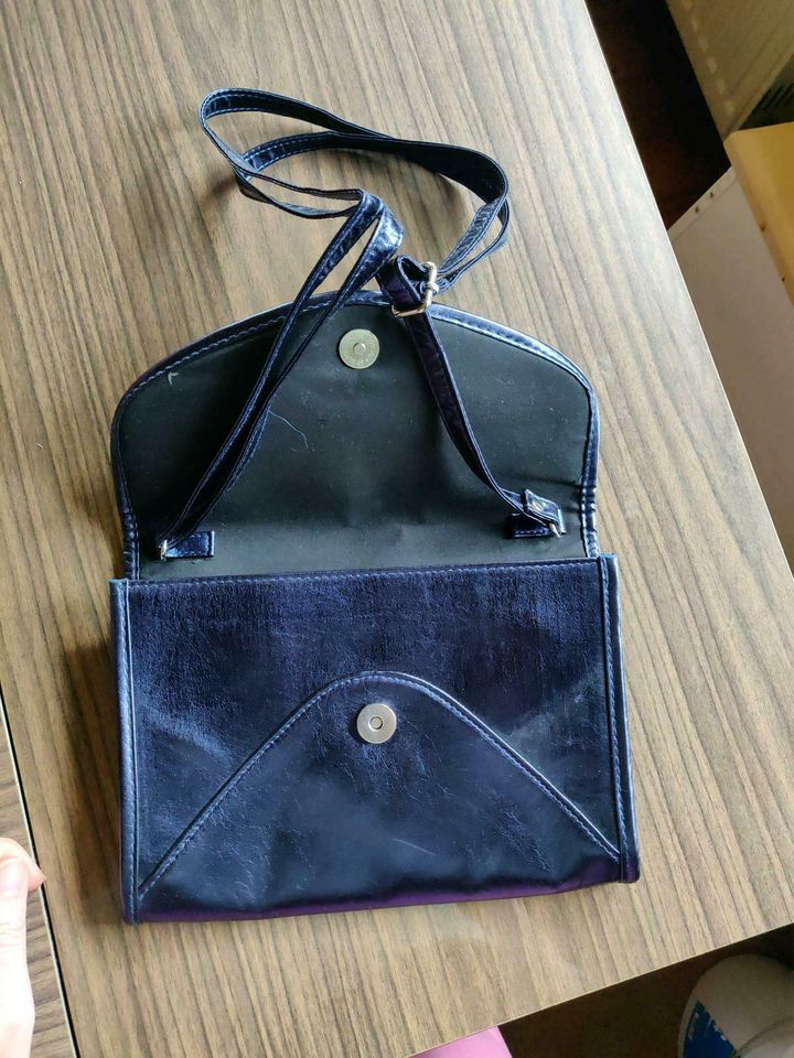 Handtasche Clutch Abendtasche Täschchen in Billigheim