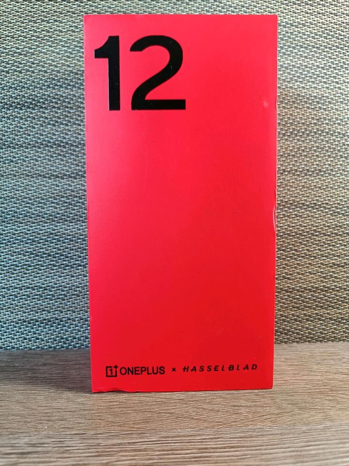 ONE PLUS 12  16GB + 512GB in Düsseldorf