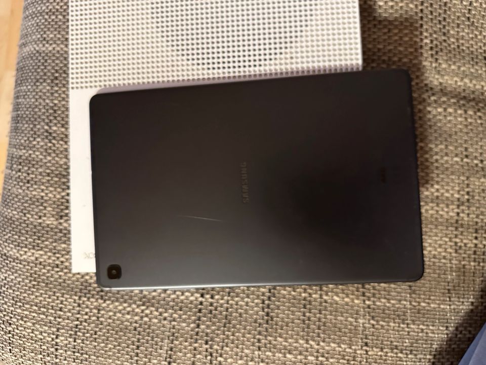 Samsung Galaxy Tab S6lite 64GB mit Hülle in Ebsdorfergrund