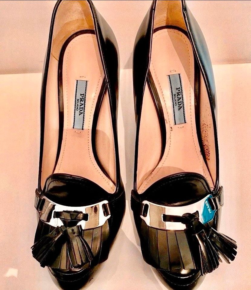 Prada Pumps Original - TOP ZUSTAND in Stuhr