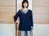 Schönes Langarm-Shirt in marienblau/grau Berlin - Hellersdorf Vorschau