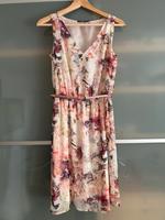 Wunderschönes Sommerkleid Esprit Gr. 34 Nordrhein-Westfalen - Büren Vorschau