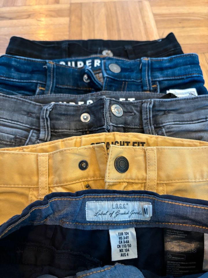 Kinder Jeans Größe 104 in Hemdingen