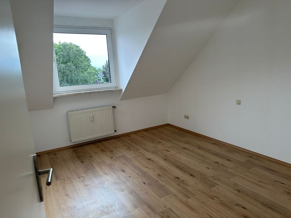 Eigentumswohnung -  modern renovierte Dachgeschosswohnung in Oberhausen NRW in Oberhausen