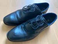 Bugatti Herrenschuhe Gr. 42 schwarz Hessen - Erbach Vorschau