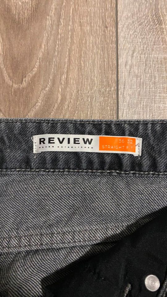 Review Jeans (schwarz/grau) - 36/32 in Rodenbach