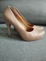 High Heels, 38, Badura Berlin - Rosenthal Vorschau