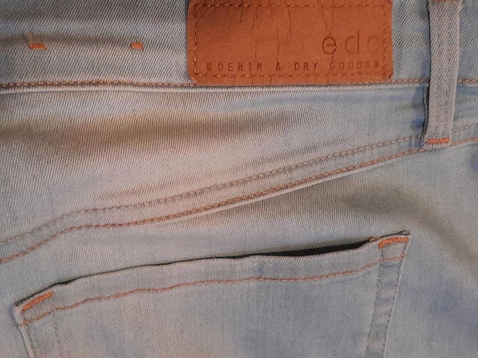 Jeansshorts/ Esprit/ Gr.29 in Zella-Mehlis