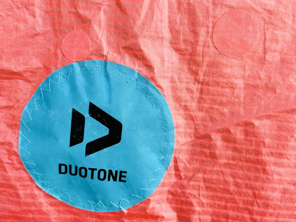 10er Duotone Neo SLS 10m² Tube Kite in Dresden