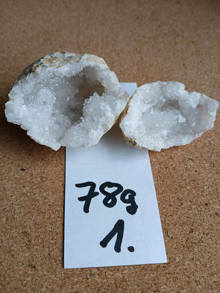Quarz Druse Geode Heilstein Mineralien 78g bis 93g in Schülp bei Rendsburg